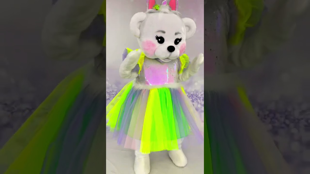 💚it&rsquo;s so beautiful💚 #mascotcostume #promomascots #carnivalcostumes #carnivalmascot #mascot