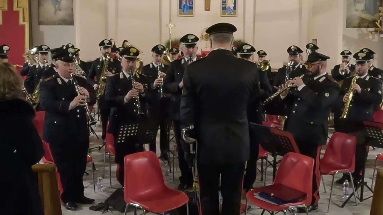 Fanfara dei Carabinieri di Roma: LA FEDELISSIMA - Luigi Cirenei
