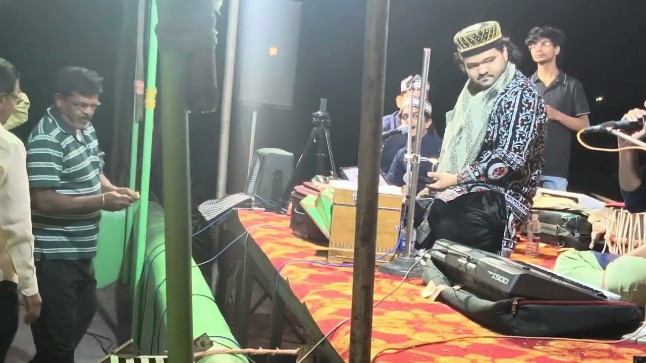 हजरत पीर बाबुजमाल व हजरत पीर शाहकत्ताल दर्गाह,कुंभोज यांच्या उरुसानिमित्त कव्वाल राजू नदाफ