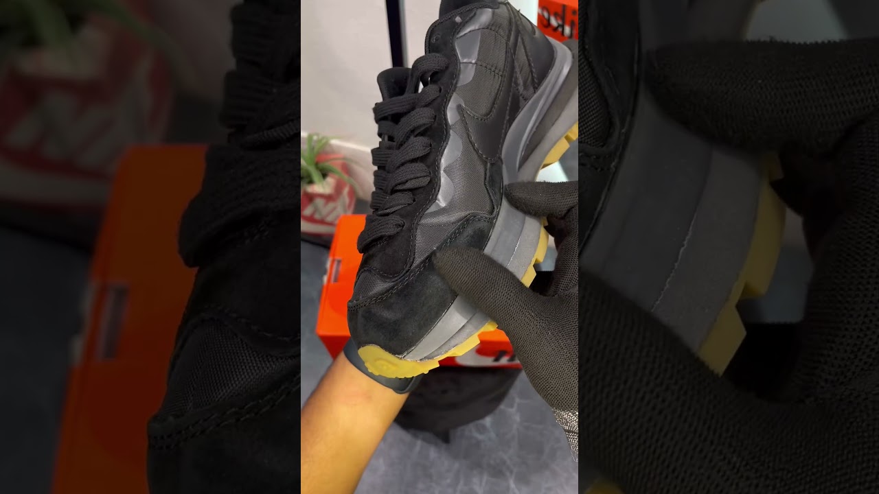 Unboxing Nike x Sacai VaporWaffle “Off Noir” Black