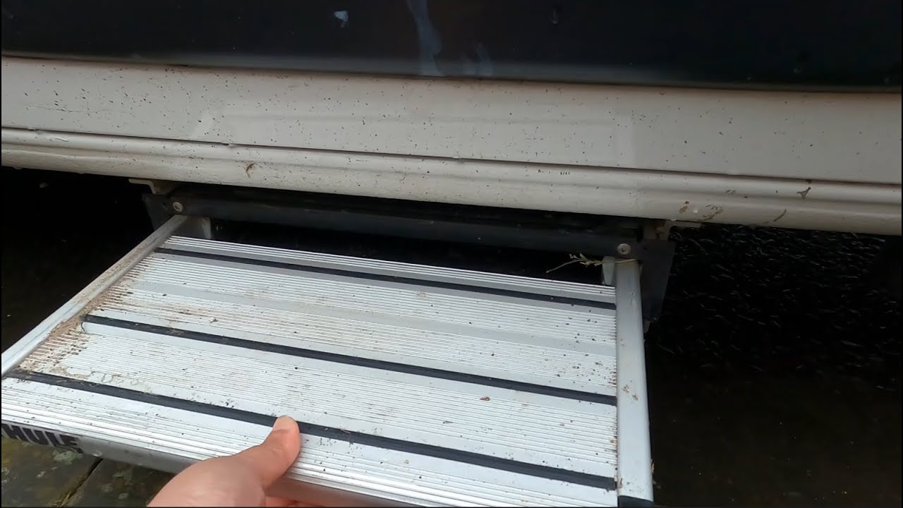 Epi-21, Fitting Thule Step Manual Slide Out (Peugeot Boxer L3:H2/Fiat Duc/Citroen Relay)