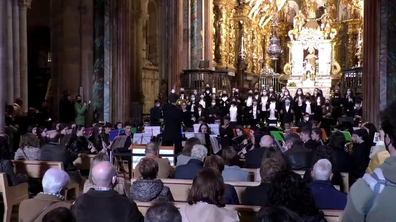 CONCERTO DA ESCOLANÍA DA CATEDRAL DE SANTIAGO  E DA ESCOLA DE MÚSICA DE SANTA CRUZ DE RIBADULLA