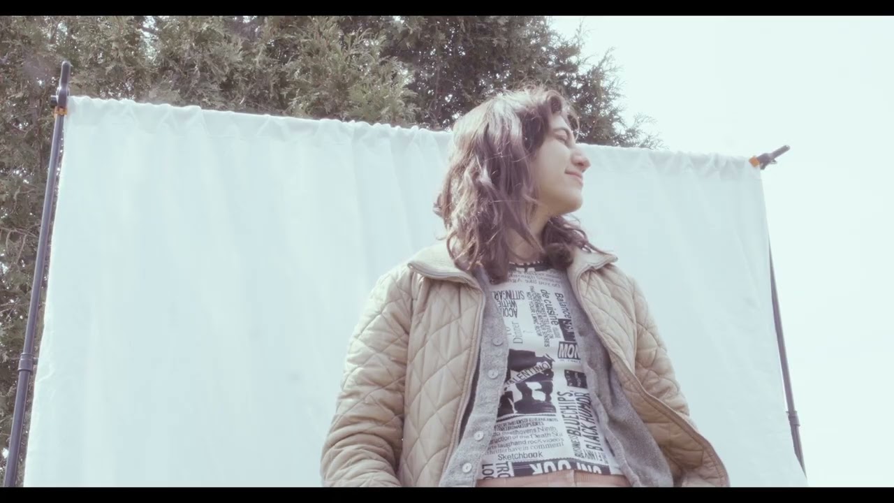 Common Holly - Terrible hands (Official Music Video)