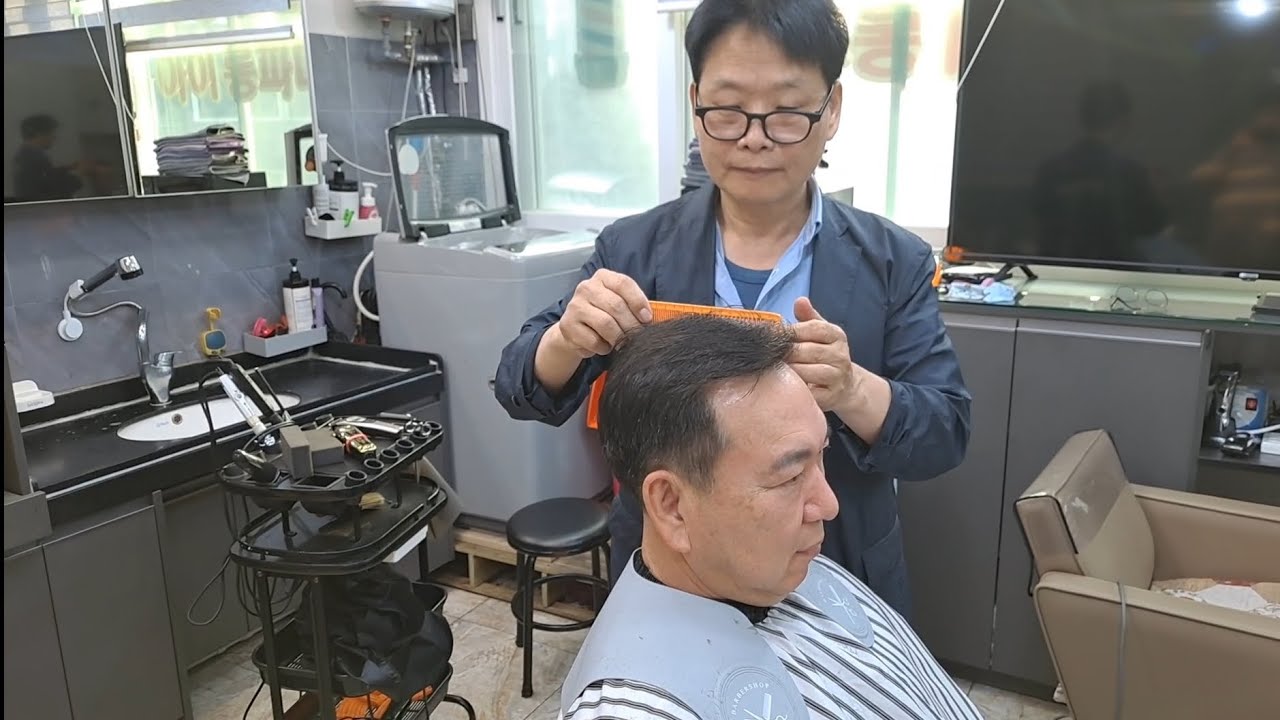 어느 신사의 즐거운외출(컷트,두피마사지) 녹원이용원 NO.7