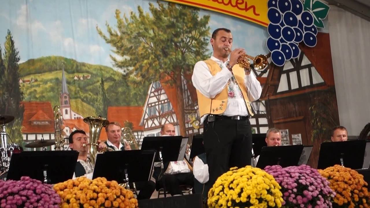 Vlado Kumpan - Weinende Trompete (HD)