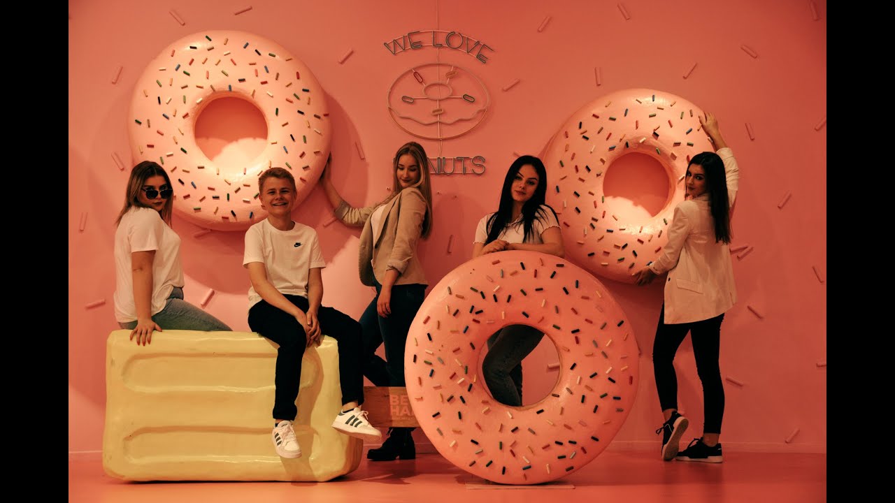 Retro Mak&oacute;w - Zwolnieni z Teorii - PITCH CONTEST 2022 #zwzt