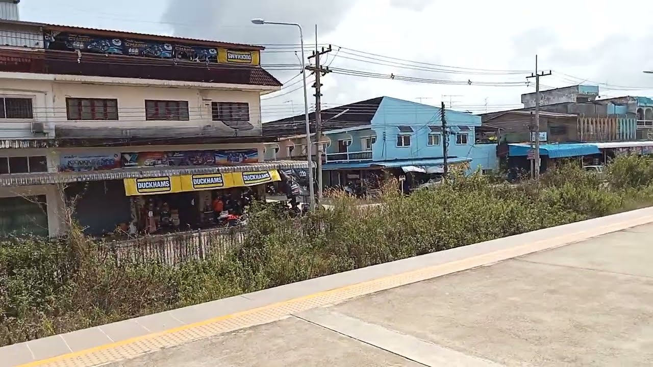 ไปหาร้านทานข้าวเที่ยงกันวันนี้ร้านจะเปิดไหม(ช่องบ่าวอุบล