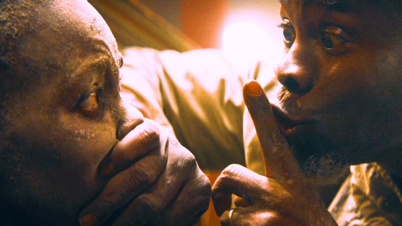 Lid&eacute; Čel&iacute; N&aacute;hl&eacute;mu &Uacute;toku Slep&yacute;ch Př&iacute;&scaron;er, Kter&eacute; &Uacute;toč&iacute; na Sebemen&scaron;&iacute; Zvuk