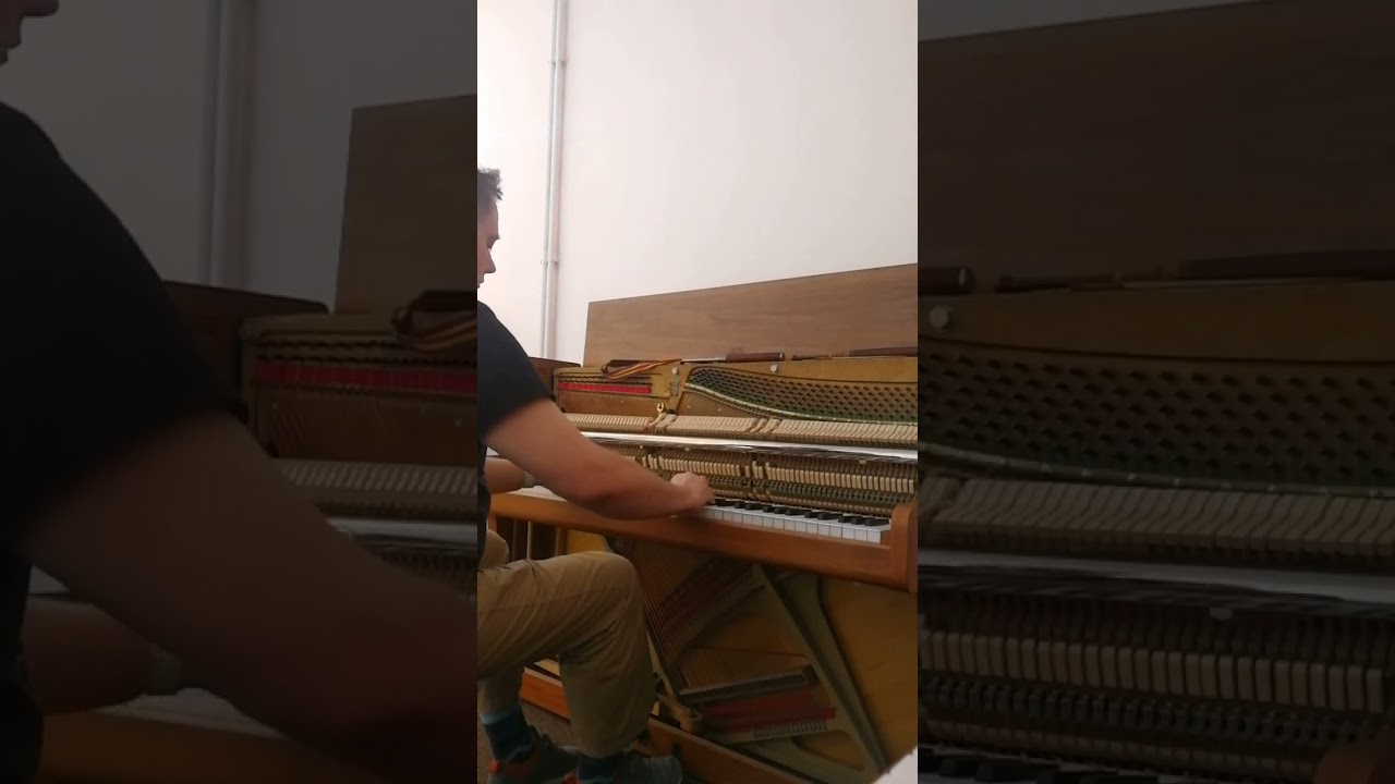 Pianino Nordiska (1965) przed i po strojeniu