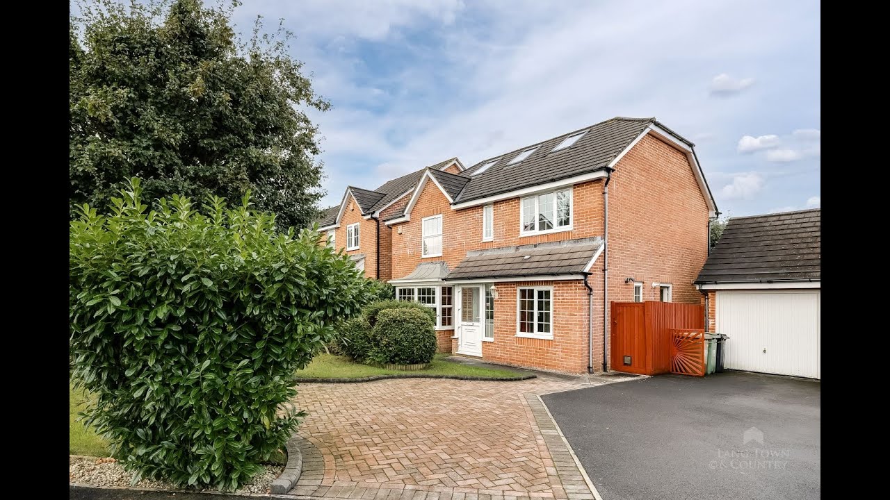 Property Tour-19 Warspite Gardens, Manadon Park-Property For Sale-Executive Detached family home