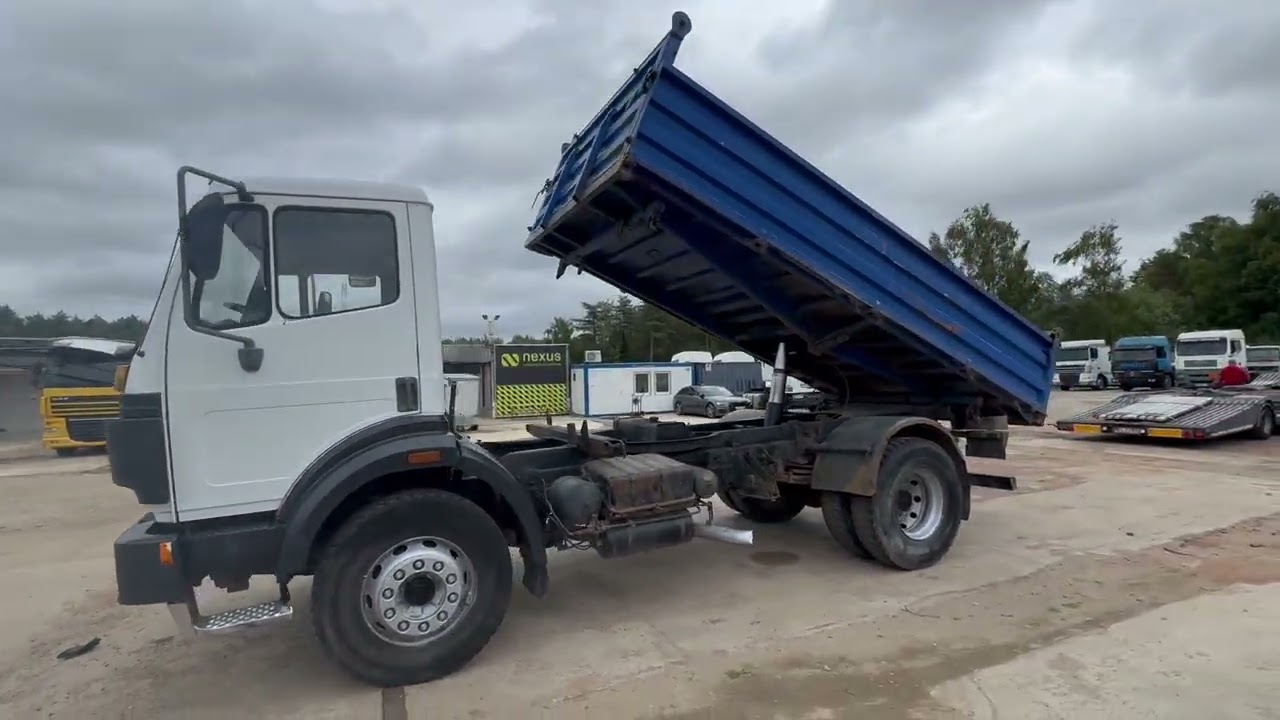 NX1205 - Mercedes SK 1824