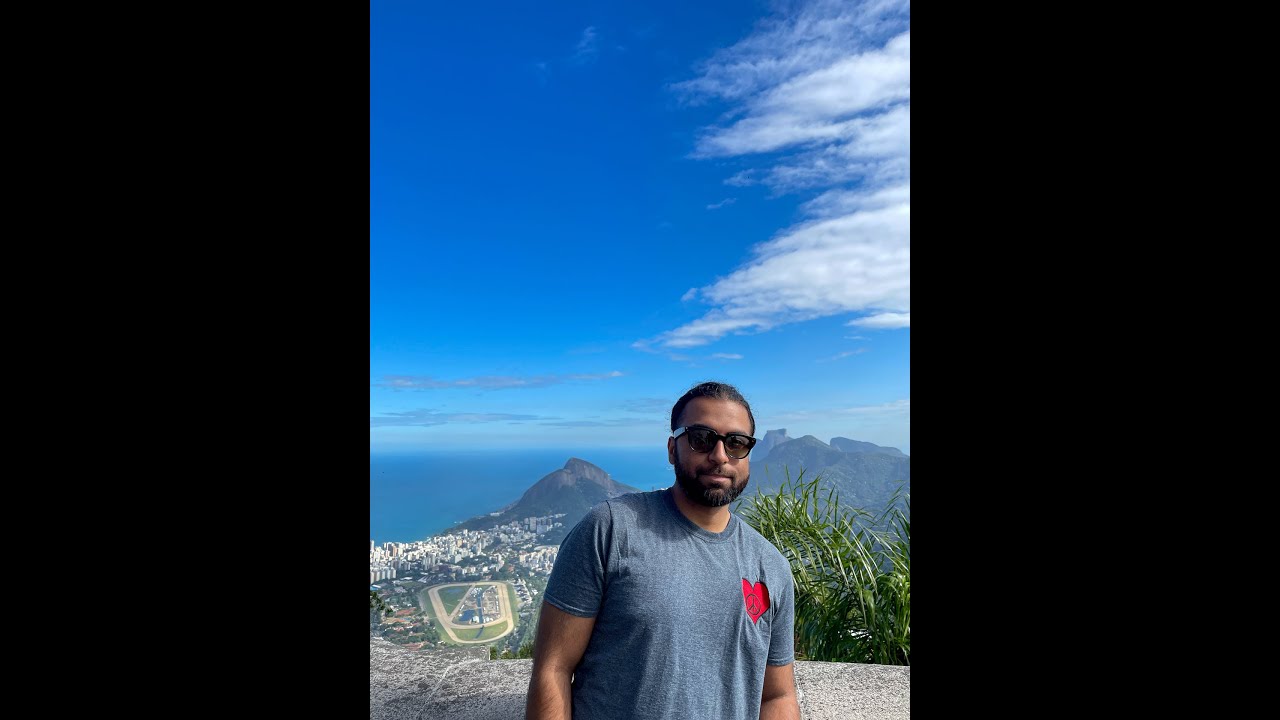 Christ the Redeemer and a Halal Iraqi Restaurant in Rio de Janeiro