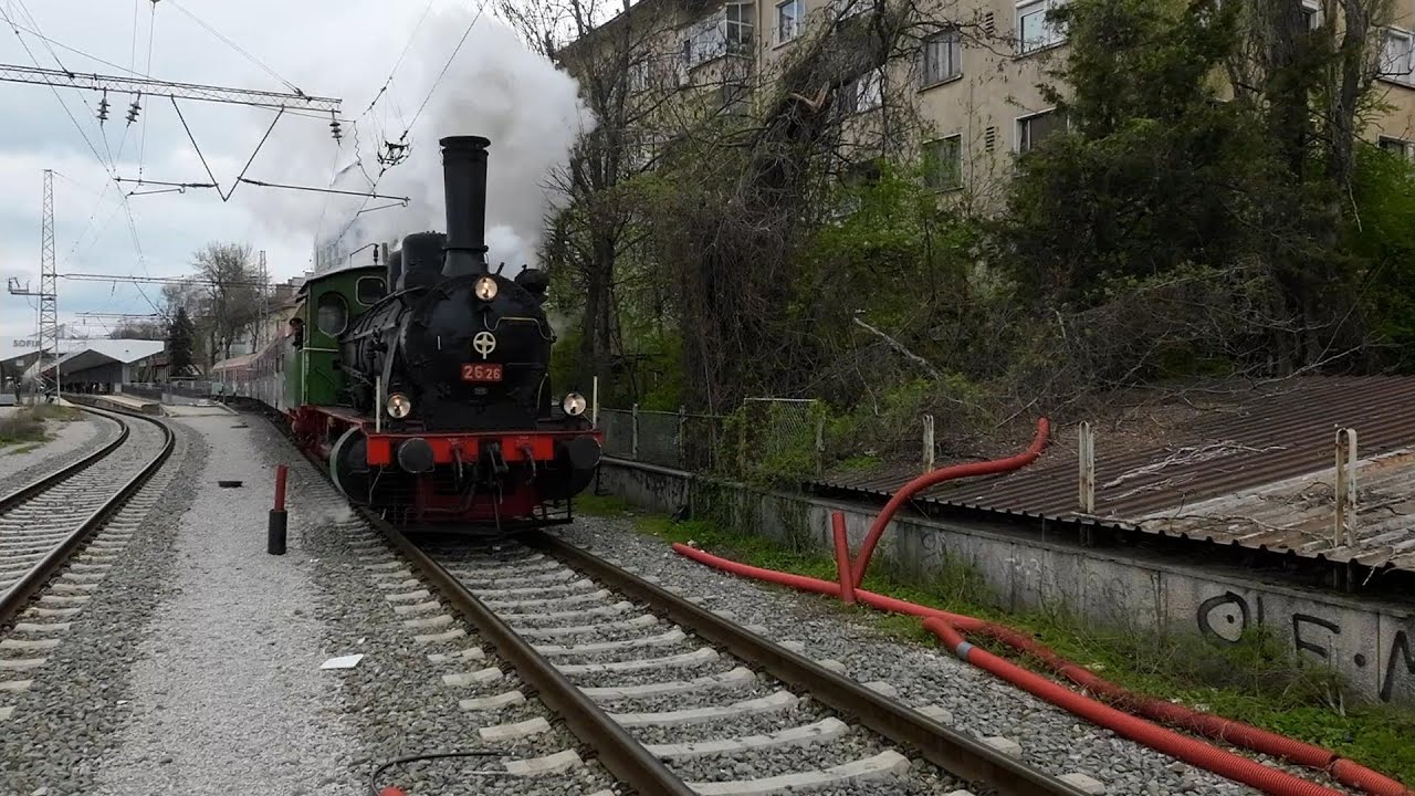 26.26 най-стария парен локомотив с атракционен влак / Old BDZ steam locomotive with attraction train