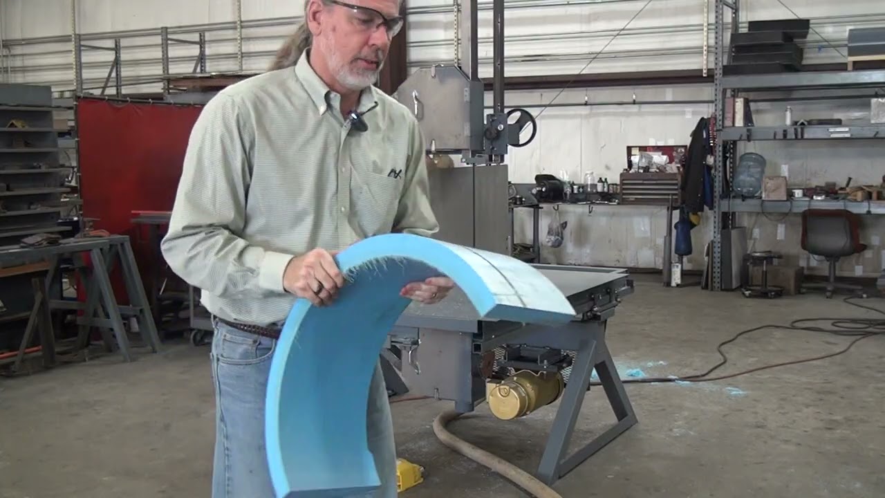 Model 230 Bandsaw with Fence and Pneumatic Tension