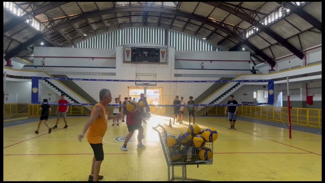 AULA DE VÔLEI: RECEPÇÃO PARA ALUNOS INTERMEDIÁRIOS