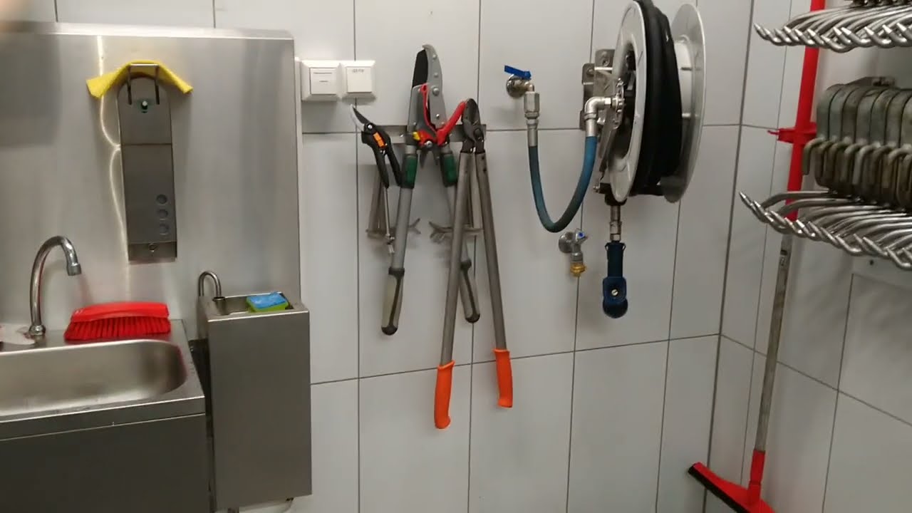 Wildkammer mit vorbildlicher Ausstattung