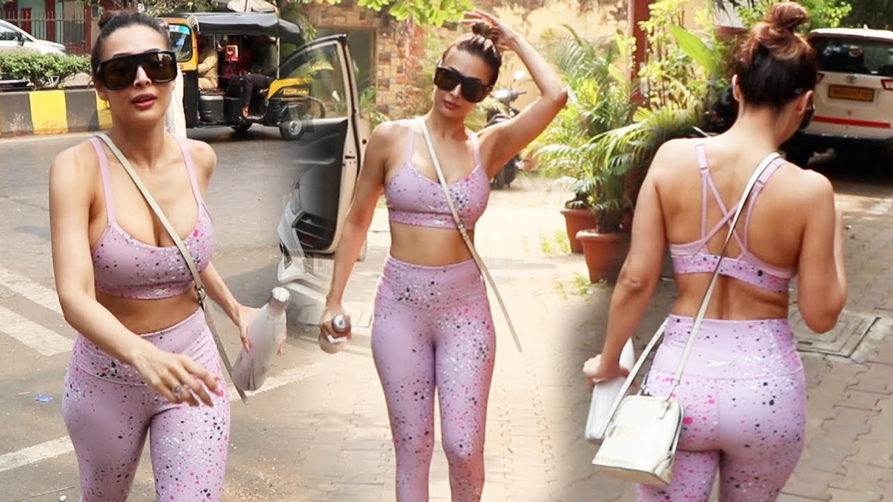 Malaika Arora Look Stunning 🔥| Snapped At Diva Yoga In Bandra | BiscootTv