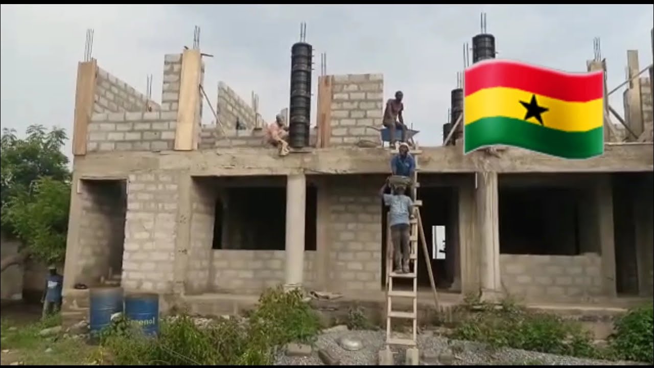 Reinforcement casting on the first floor / katamanso (Accra)