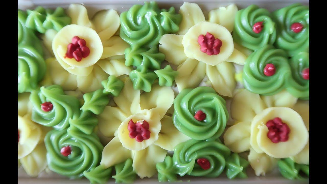 Making daffodil and Watermelon Cold Process Soap + Giveaway!