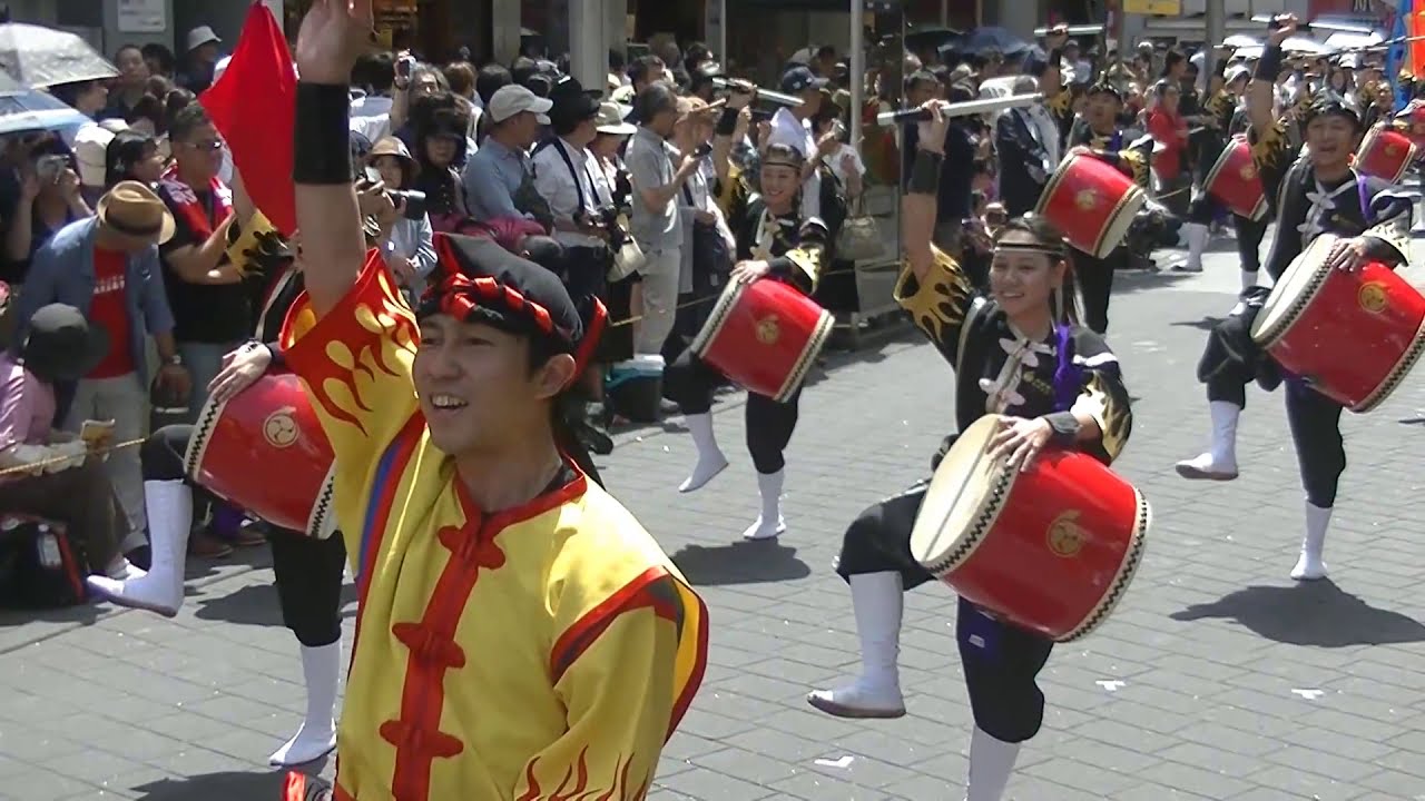 琉球舞団　昇龍祭太鼓2019（第7回）池袋めんそーれ祭りinサンシャイン60通り（第11回サンシャインシティ沖縄めんそーれフェスタ）