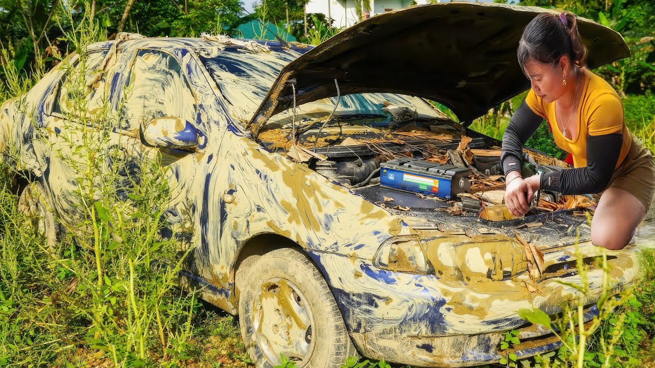 Genius Girl Repair Restore And Clean Up Abandoned Car | New Blacksmith Girl