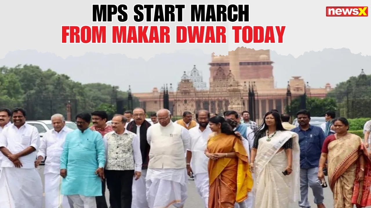 India Bloc MPs Start March from Makar Dwar to ECI to Protest Vote Chori in 2024 Polls