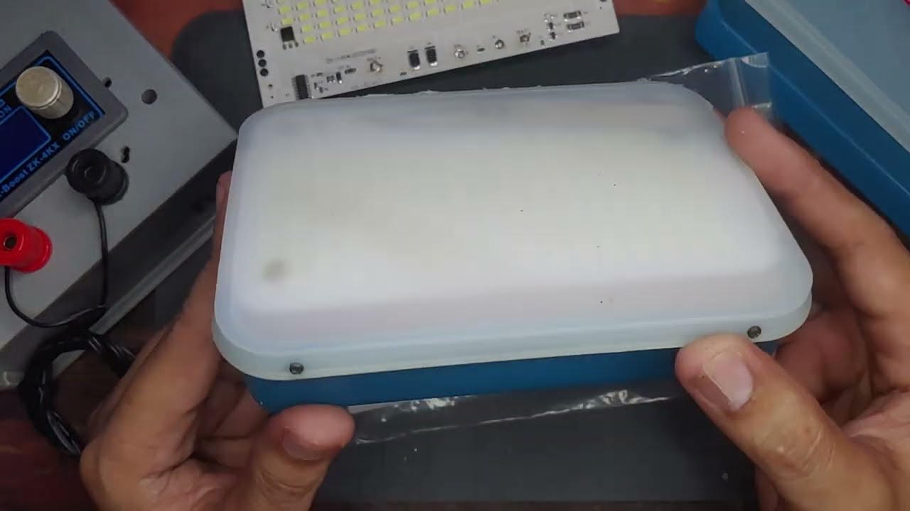 DIY Solar Outdoor LED Light Box