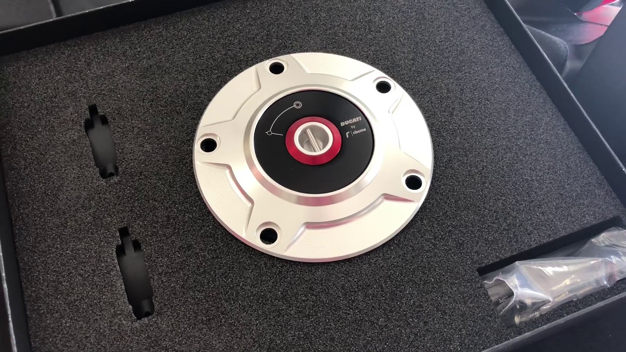 Ducati V4, Install Rizoma Gas Cap