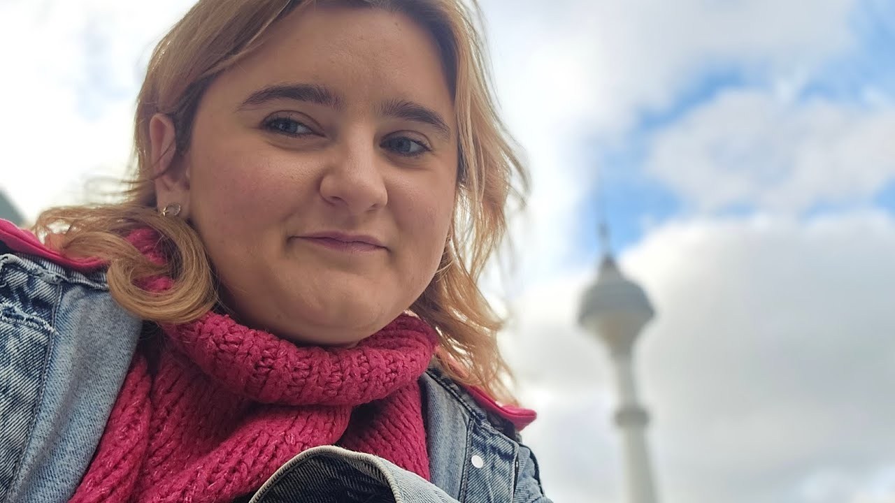 Tüyap Fuarı Kitap Alışverişi