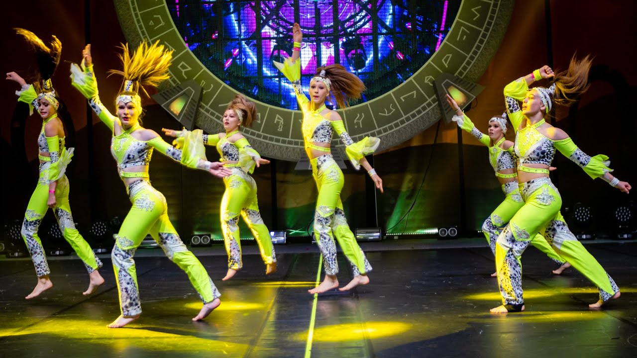 Mini Formacja GAMA Juniorki - Turniej Tańca United Dance Arena Mogilno 2022