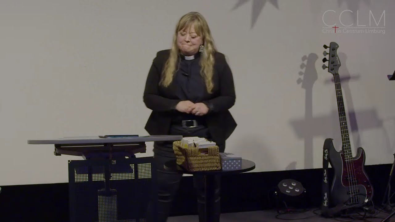 Immanuel - Gott ist mit uns | Iris Trümper