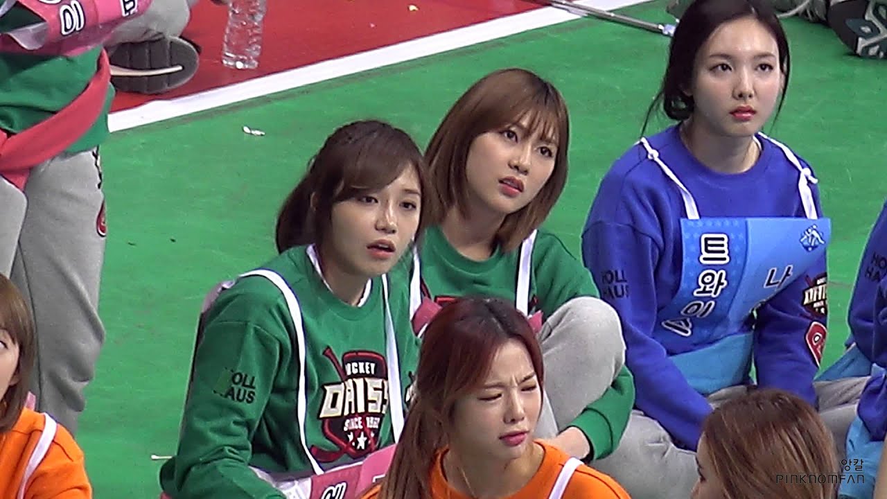 160118 에이핑크 보미 은지 하영 'EXID 씨름경기 관전 친목' 아이돌선수권대회 직캠 by앙칼