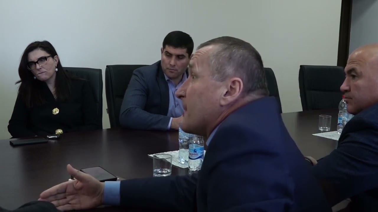 Алан Тадтаев поднял ряд злободневных вопросов на встрече с премьером Константином Джуссоевым