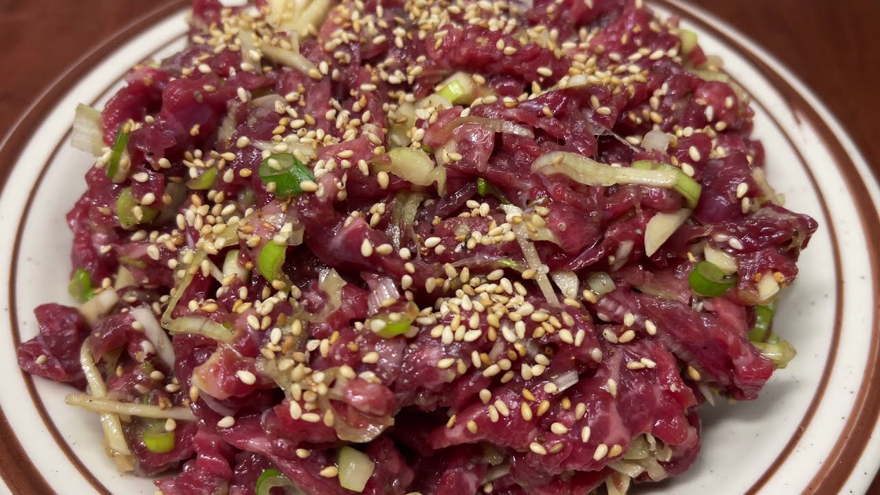 입에서 녹아 없어지는 맛있는 육회 만드는 방법