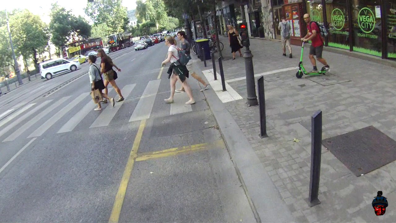 Vidéki műtyúkok, avagy budapesti pinaráma! :)