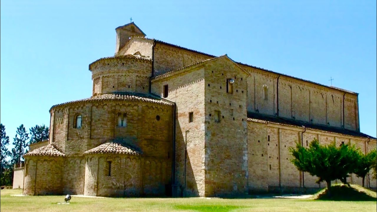 Santa Maria a pie' di Chienti