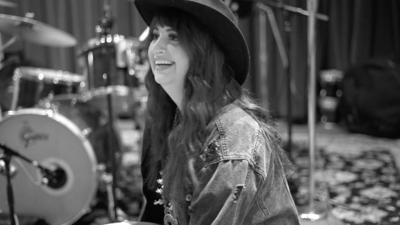 South Somewhere - Live In Studio - Megan Barker
