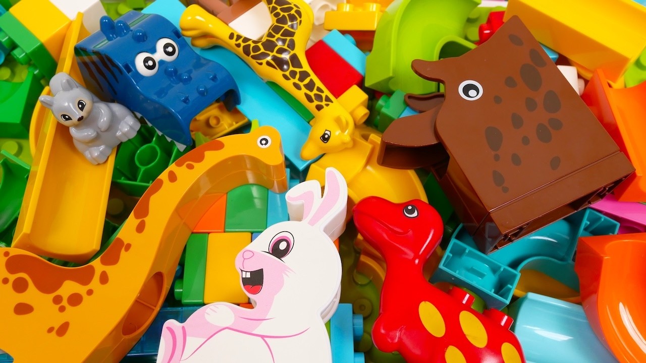 Epic LEGO DUPLO Marble Run Block coaster ! Dinosaur and Rabbit Slope Course