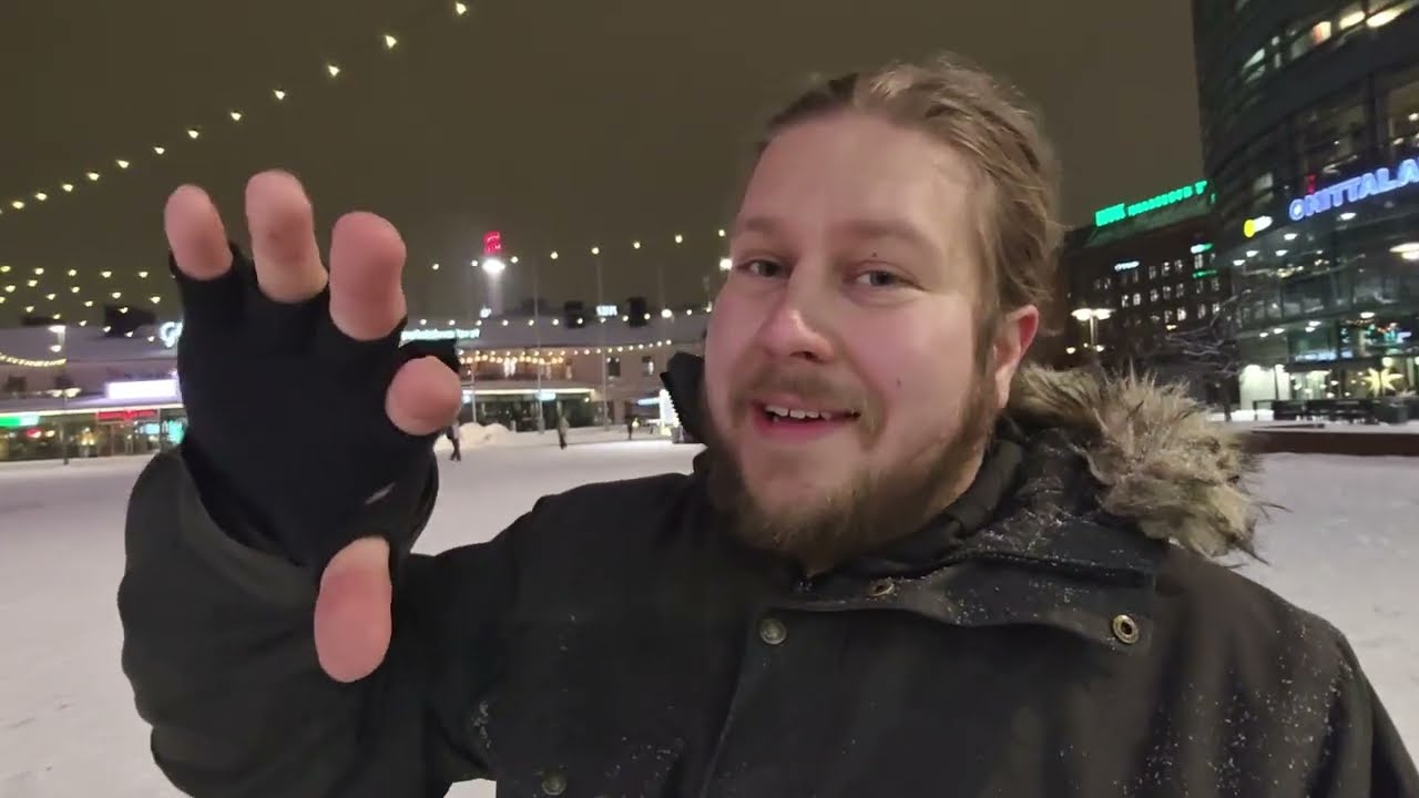 Helsingissä ihmettelemässä historiaa ja nykymenoa