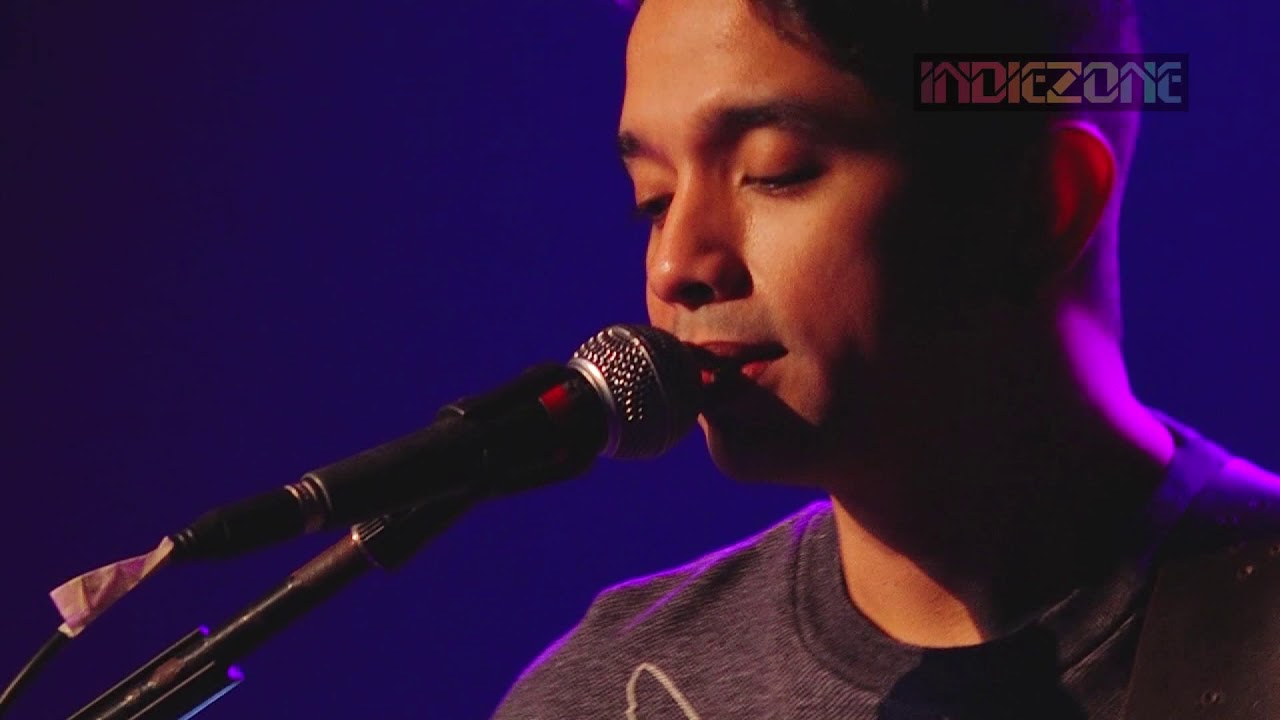 SETENGAH GILA - UNGU LIVE at PEKALONGAN