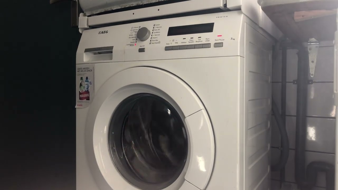 AEG Lavamat Protex 7kg Spin 400 rpm