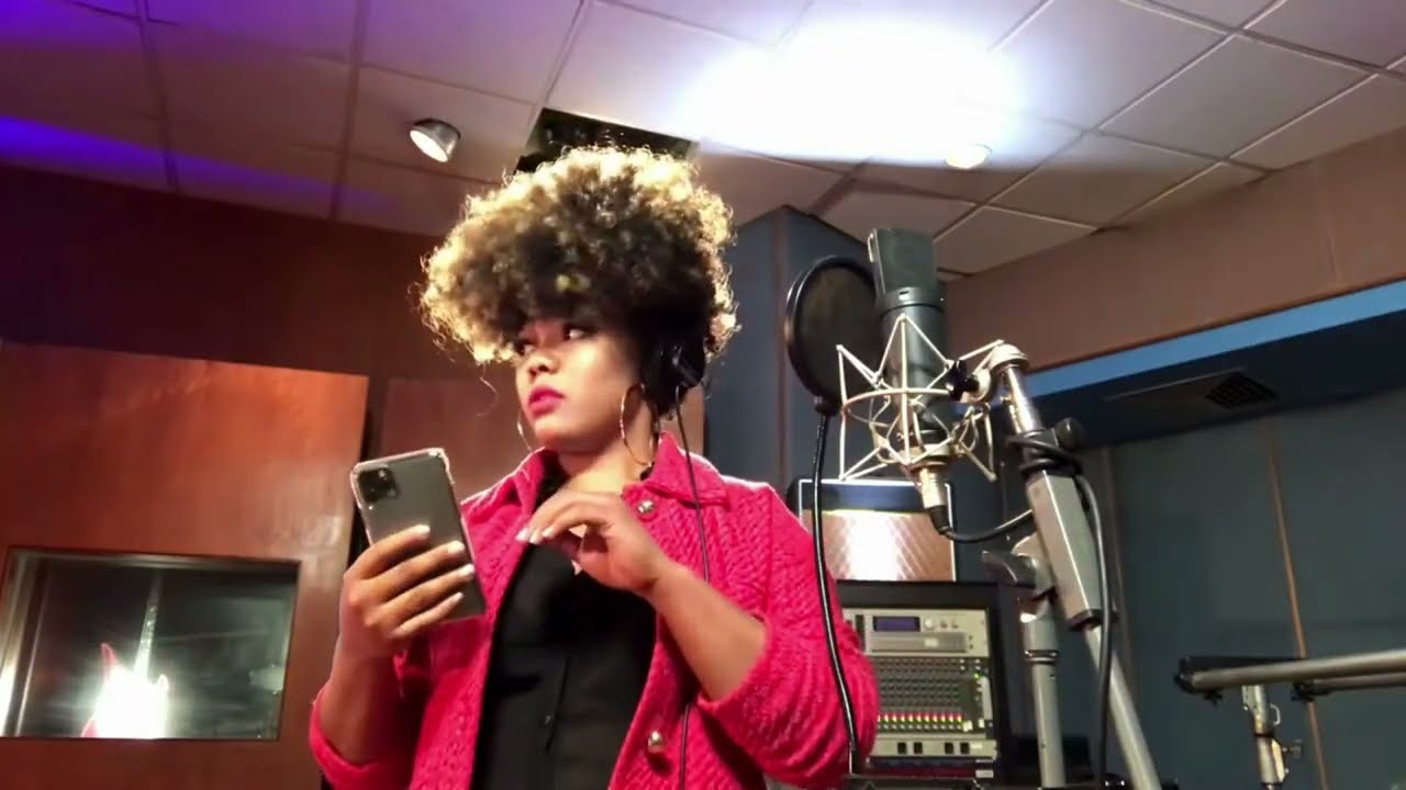 Confío En Ti – The Making Of | Lupe