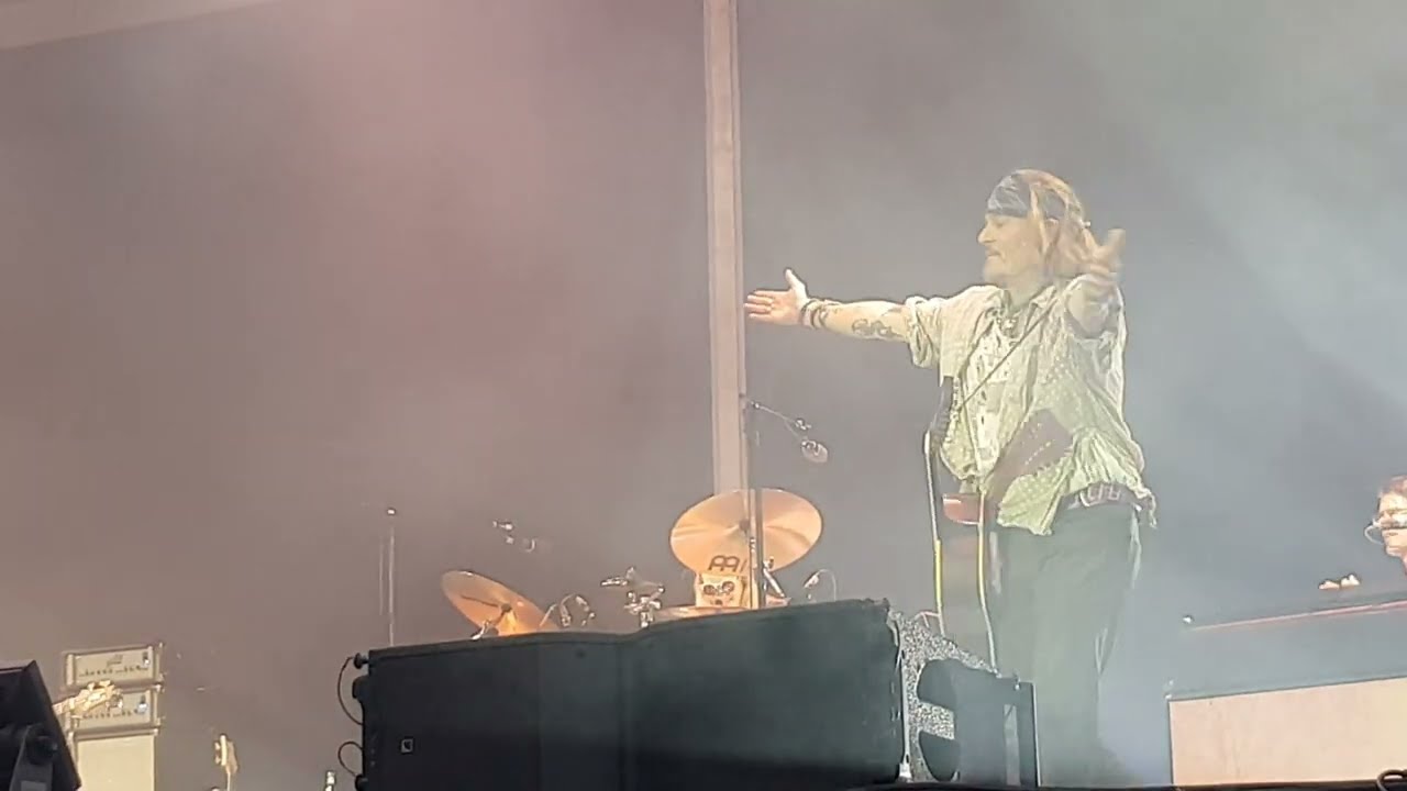 Jeff Beck and Johnny Depp - A Day in the Life - Live Vitrolles 2022 [4K]