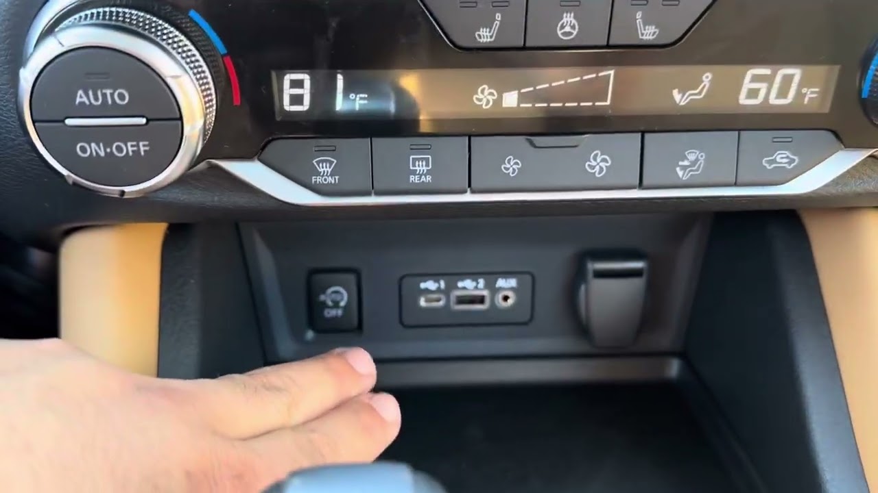 2025 Nissan Sentra SV Premium