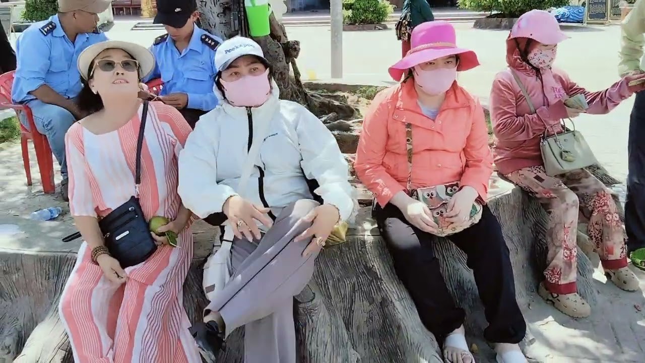 Vlog 211_Chùa Quan Âm Phật Đài_Chùa Mẹ Nam Hải_Tp Bạc Liêu (Năm 2025)