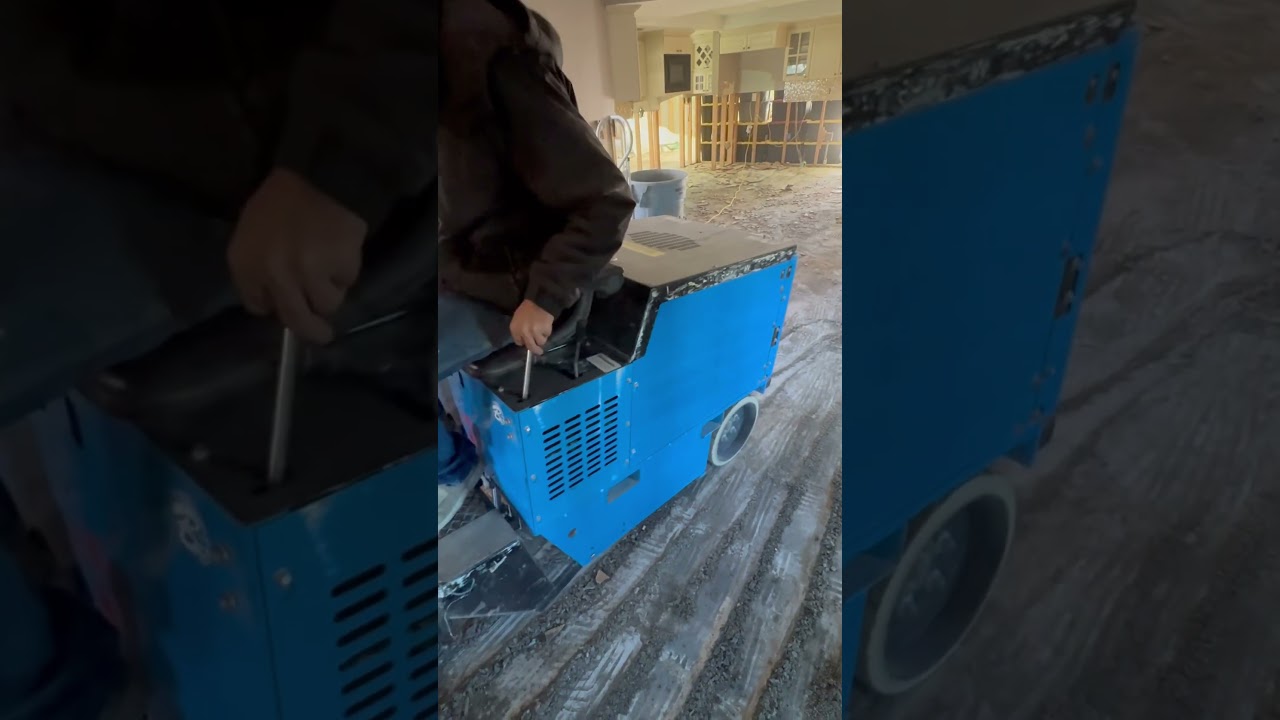 Best way to remove Tile mortar from Concrete, mortar removal FAST! #tiles #mortar #howto #diy
