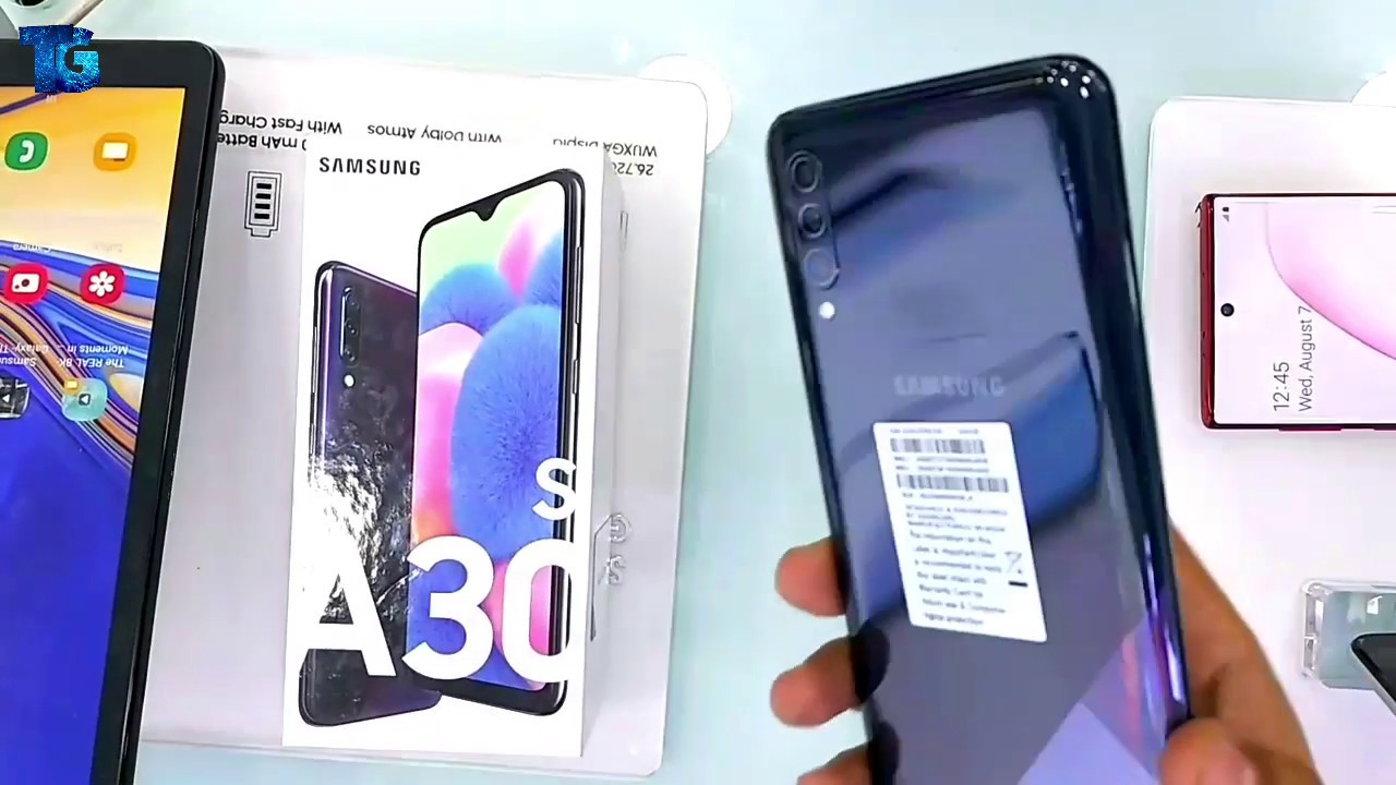 Samsung Galaxy A30s Unboxing
