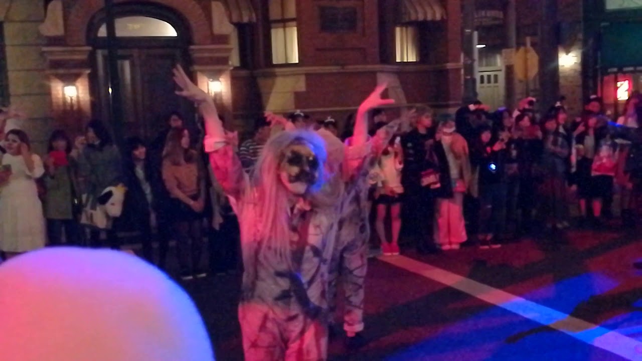 USJ ゾンビ・デ・ダンス ハロウィーン・ホラー・ナイト ヴァイオリン・トリオの所 ZOMBI DE DANCE HALLOWEEN HORROR NIGHT 20181022 20:00