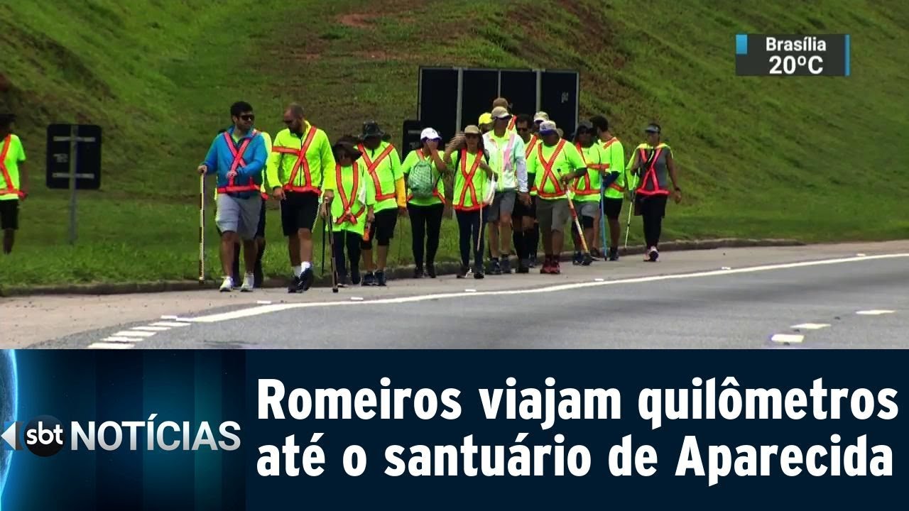 Romeiros caminham por quilômetros até o santuário de Aparecida | SBT Notícias (12/10/18)