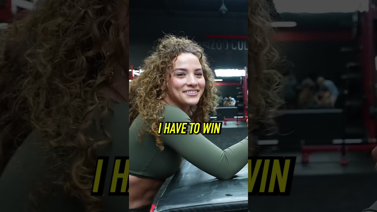 Arm Wrestling my Gym Crush😝 #gymgirl #armwrestling #gymshorts #funny #funnyshorts